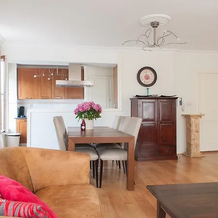 Apartment Luxury Keizersgracht Group House