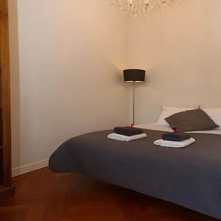 Apartment Luxury Keizersgracht Group House