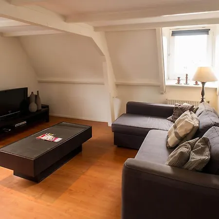 Luxury Keizersgracht Group House